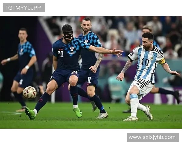 梅西在联赛中非点球进球居首助攻排名紧随其后位列第二