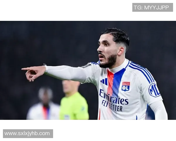 拜仁冬窗主动推销博埃尤文再度获推荐法国边卫新选择